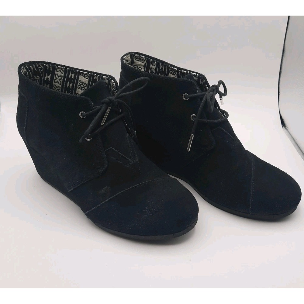 Toms Suede Black Wedge Booties Size 10W Black & White Pattern Inside Womens